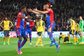 Thua thảm Crystal Palace, Arsenal có nguy cơ vắng mặt ở Champions League