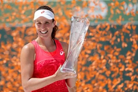 Hạ Wozniacki, Konta đăng quang Miami Open