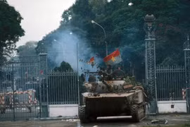 Hào hùng đội hình xe tăng tiến vào giải phóng Sài Gòn