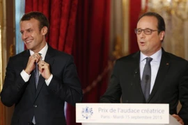 Tổng thống Pháp Hollande kêu gọi cử tri bỏ phiếu cho ông Macron