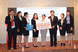 Chi trả quyền lợi bảo hiểm khách hàng