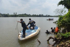 Ra bờ sông chơi, 2 nữ sinh chết đuối thương tâm