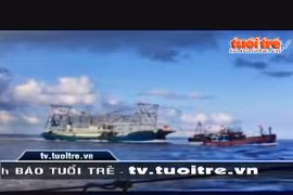 Tàu Trung Quốc khổng lồ đâm chìm tàu cá Việt Nam