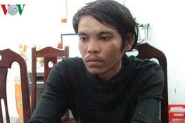 Con nghiện "đói thuốc" lao vào nhà dân chém 3 người bị thương