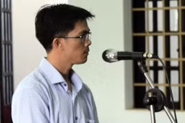 Lừa chạy việc, con trai nguyên phó chủ tịch Đak Nông lãnh án tù