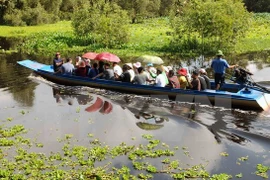 Phát triển các tour du lịch ngắn ngày phục vụ công nhân lao động