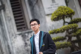 Chàng trai vàng Olympic giành học bổng 3 trường đại học danh tiếng