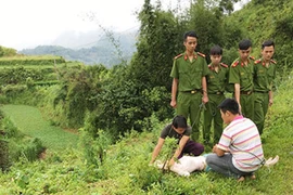 Thiếu nữ bị hai trai bản cưỡng bức sau tiệc sinh nhật