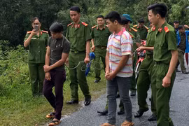 Hai gã trai thay nhau cưỡng bức thiếu nữ sau buổi sinh nhật