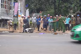 Xe tải tông từ phía sau, 1 phụ nữ mang thai chết thảm