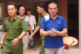 Đẩy em trai rơi xuống sông tử vong, anh trai lãnh án 5 năm tù