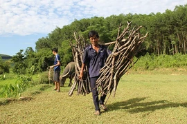 Tiếp sức đến trường - Có một dòng chảy yêu thương