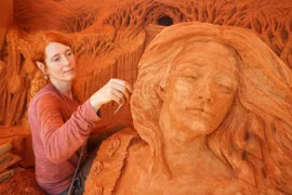 Phan Thiết có Công viên tượng cát đầu tiên trên thế giới