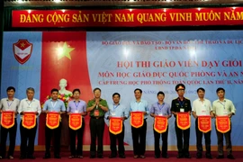 Khai mạc hội thi giáo viên dạy giỏi môn Giáo dục quốc phòng an ninh