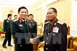 Chủ nhiệm Tổng cục Chính trị Quân đội nhân dân Lào thăm Việt Nam