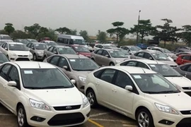 Giá giảm, ô tô Thái ùn ùn đổ về Việt Nam