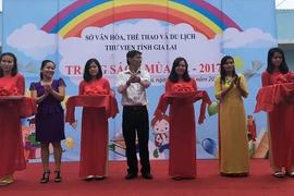 Khai mạc chương trình Trang sách mùa hè-2017