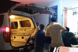 Đâm chết người trên bàn nhậu