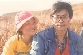 Tân tổng thống Hàn Quốc từng để vợ cầu hôn trước đám đông