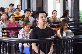 Đâm chết anh trai, lãnh án 13 năm tù