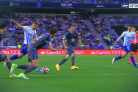 Những pha ghi bàn đẹp trên sân cỏ thế giới tuần qua