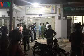 Người phụ nữ chết bất thường ngay trước cửa nhà