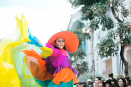 Á hậu Hoàng Yến tái xuất sau tuyên bố giải nghệ