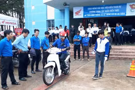 Tập huấn kiến thức an toàn giao thông cho hội viên, thanh niên