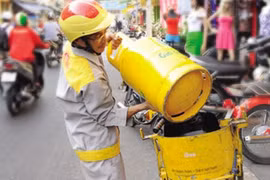 Từ 2-11, giá gas tăng hơn 1.416 đồng/kg