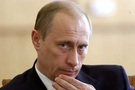 Putin yêu cầu nâng hợp tác quân sự với Việt Nam