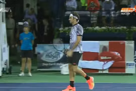 Roger Federer 2-0 Benoit Paire