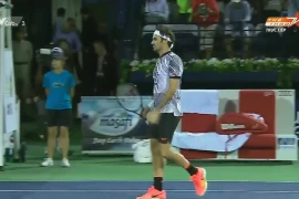 Roger Federer 2-0 Benoit Paire