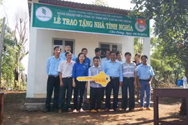 Xung kích, hội nhập