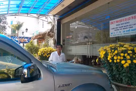 Dịch vụ cho thuê xe du lịch: Cạnh tranh gay gắt