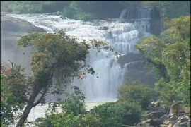 Sê San: Ánh sáng nơi hoang dã tập 17: Nước và lửa