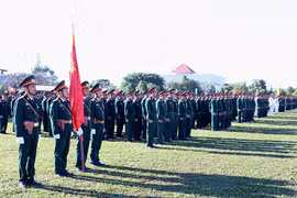 Quân đoàn 3 và Trường Cao đẳng Nghề 21 ra quân huấn luyện