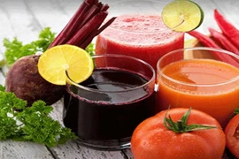 Sáu loại nước uống giúp bạn giảm cân
