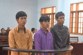 Vụ 29 thanh niên cố ý đánh nhiều người ở huyện Đức Cơ: Đình chỉ xét xử phúc thẩm