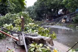 2 cán bộ giao thông bị lũ cuốn tử vong trên đường đi chống bão