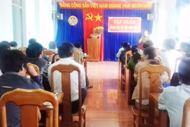 Tập huấn công tác xã hội cho hội viên nông dân