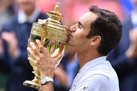 Federer lập kỷ lục 8 lần vô địch Wimbledon