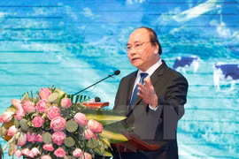 Thủ tướng Nguyễn Xuân Phúc: Không "ăn xổi ở thì" trong phát triển