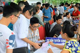 Sáng nay 12-7 Bộ Giáo dục-Đào tạo công bố điểm sàn xét tuyển vào đại học năm 2017