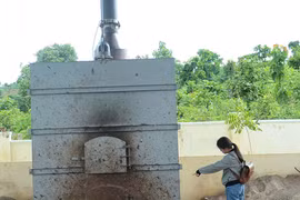 Lò đốt rác ở Al Bá góp phần làm sạch môi trường nông thôn