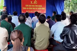 Chư Pah: Bàn giao Nhà tình nghĩa cho gia đình người có công
