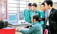 Ý thức kỷ luật kém khiến lao động Việt "mất giá"