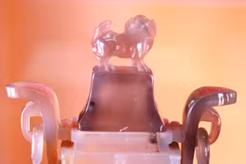 Tận thấy bảo vật ở xứ sở xương mù do Ngự xưởng triều Nguyễn chế tác