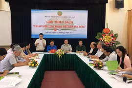 Ra mắt sách "Thanh niên xung phong anh hùng"