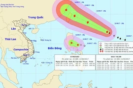 Bão TALIM di chuyển nhanh theo hướng Tây Tây Bắc