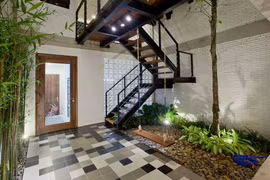 Ngỡ ngàng ngôi nhà đẹp như biệt thự nhờ thiết kế tối giản